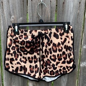 NEVER WORN soft silk cheetah lounge short